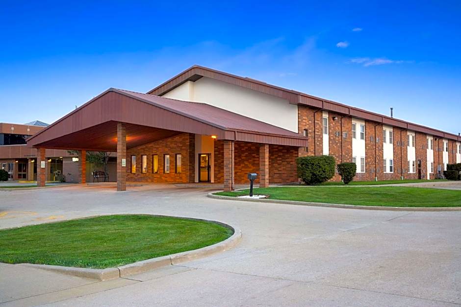 Super 8 by Wyndham Tuscola