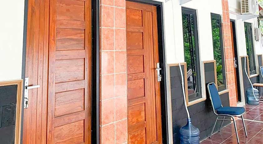 RedDoorz near Museum Gunung Merapi