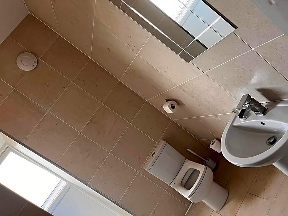 The Captain Cook Inn