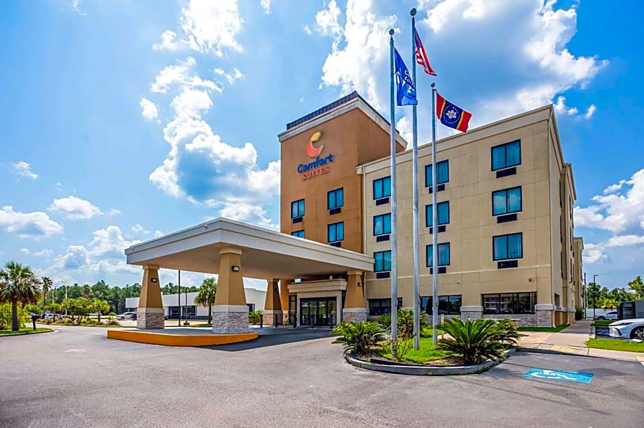 Photo 1 of 32 of Comfort Suites Gulfport Central
