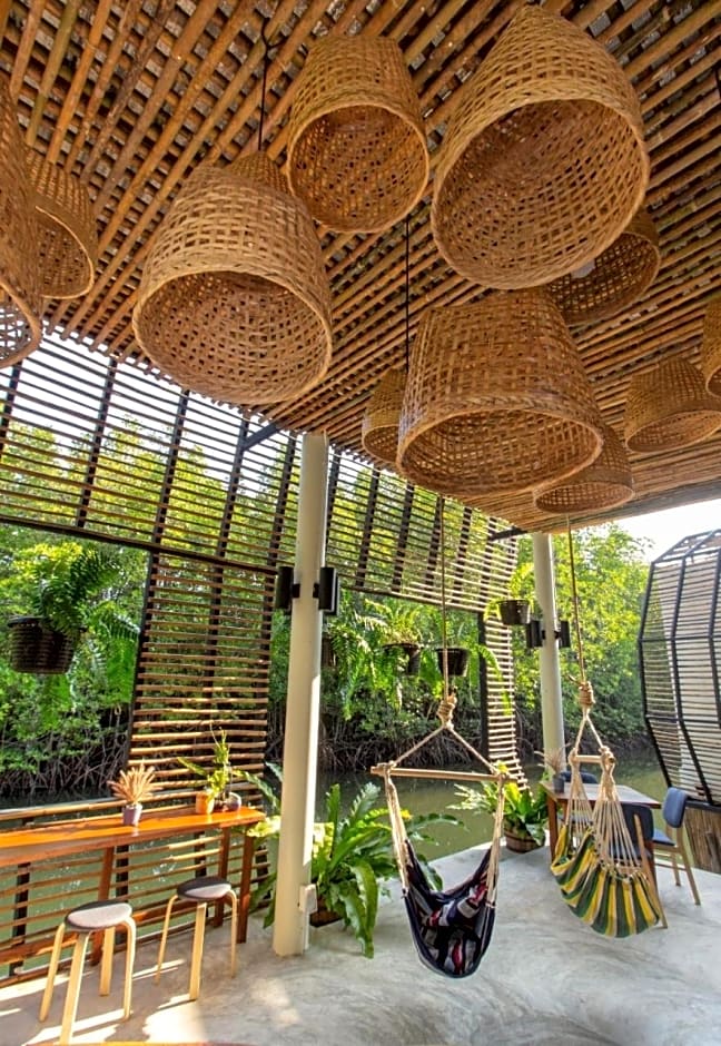 Escape Life Koh Kood