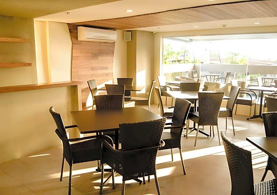 Cebu R Hotel - Mabolo