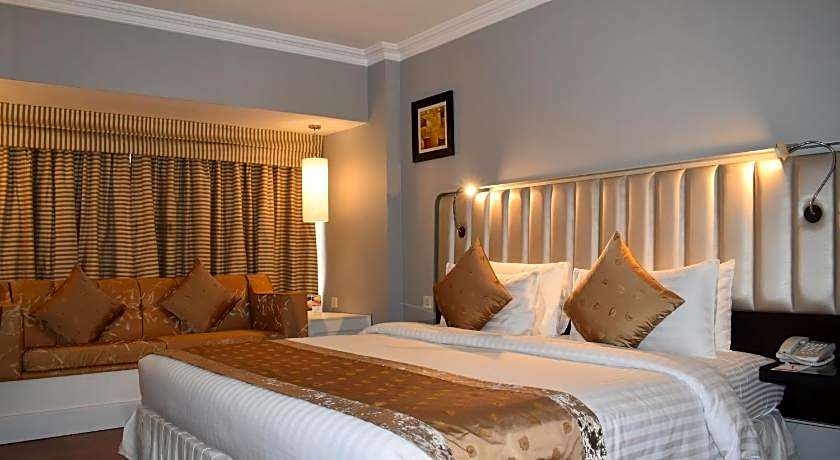 Ramada Plaza by Wyndham Karachi Airport Hotel