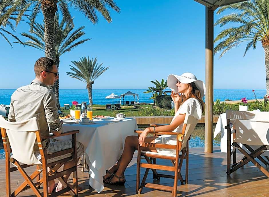 Constantinou Bros Athena Beach Hotel