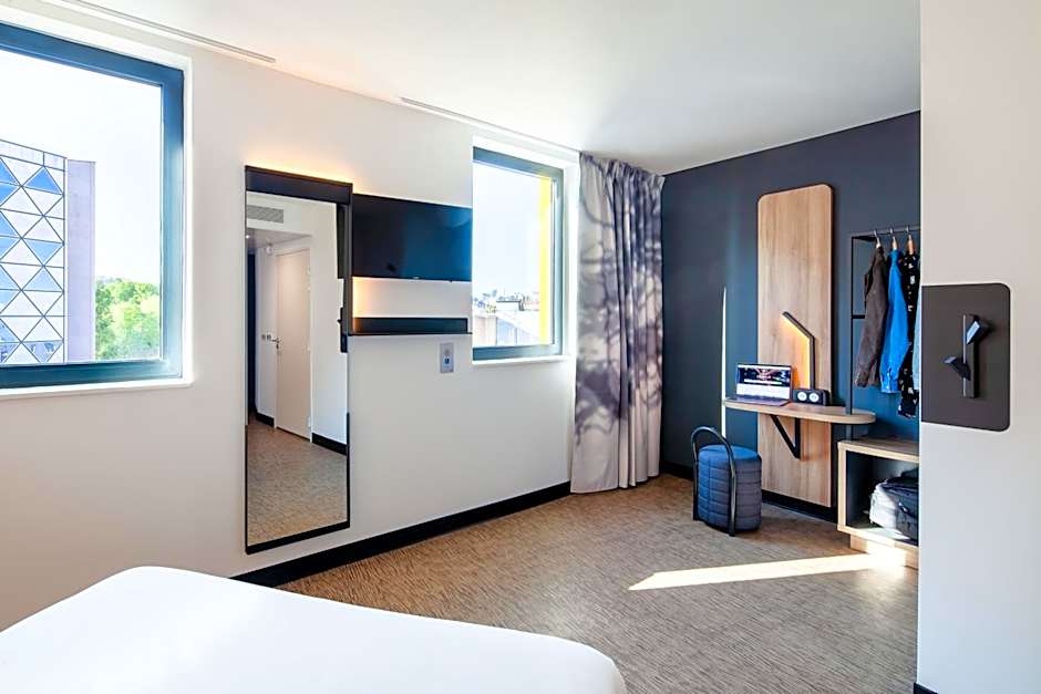 B&B HOTEL Paris Porte de Bagnolet