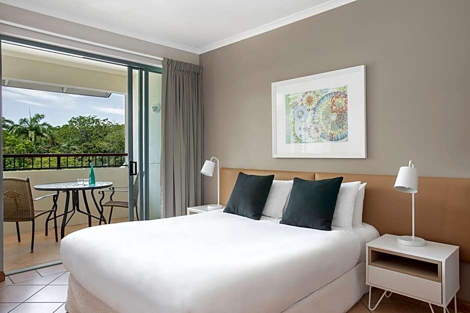 Mantra in the Village Port Douglas