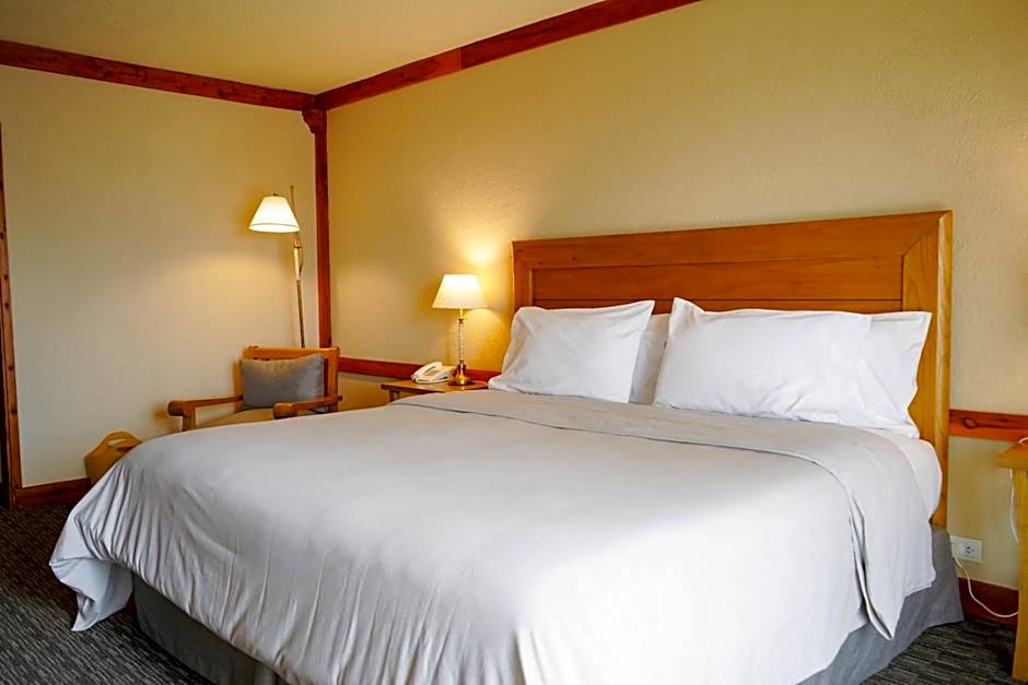 Tremun Mirador Del Lago Hotel