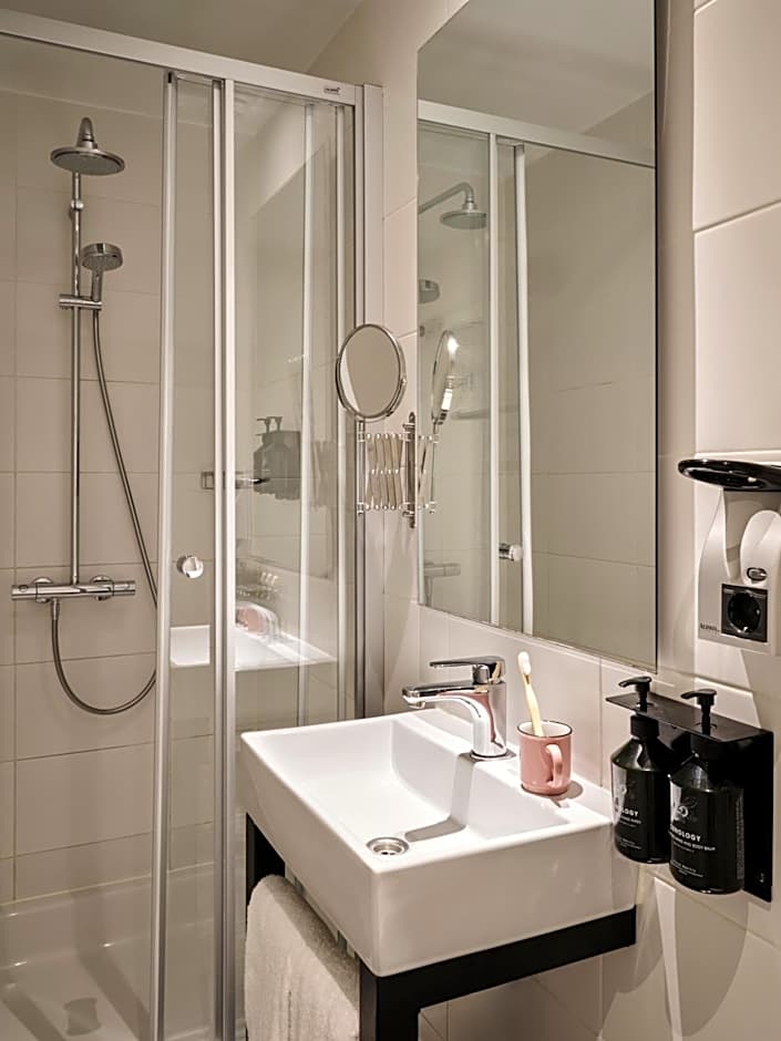 Max Brown Hotel Museum Square