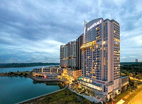 Fraser Place Puteri Harbour