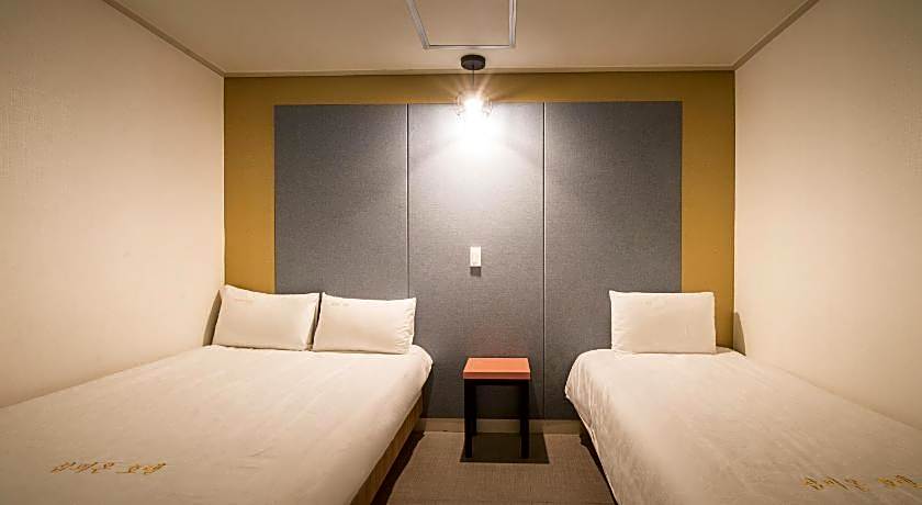 Champion Hotel