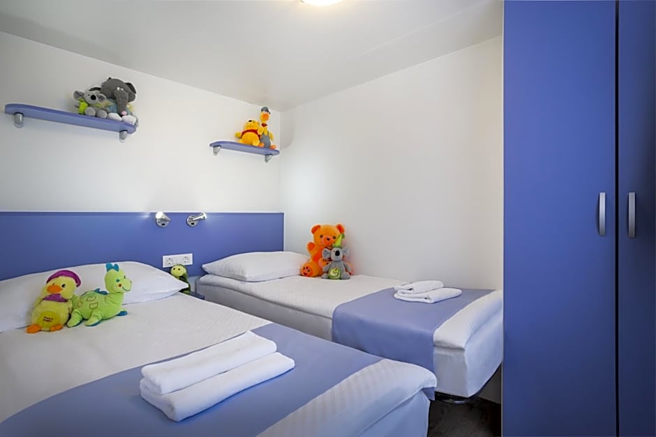 Photo 1 of 10 of Standard 2 Bedroom, Mobility Accessible