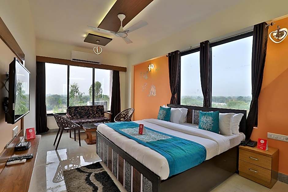 Palette- Siddharth Inn