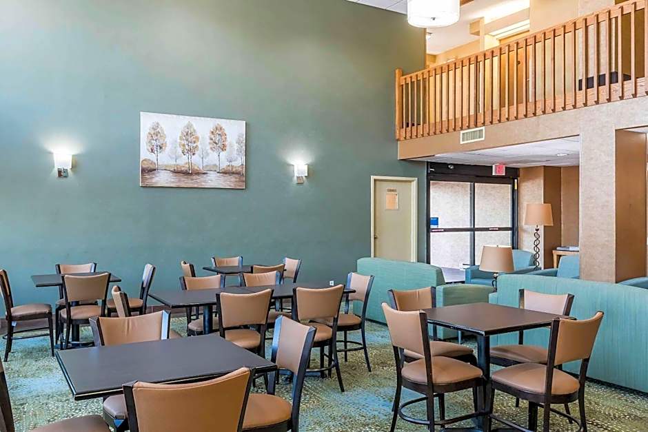 Comfort Inn Pine Grove I-81 Hershey Area