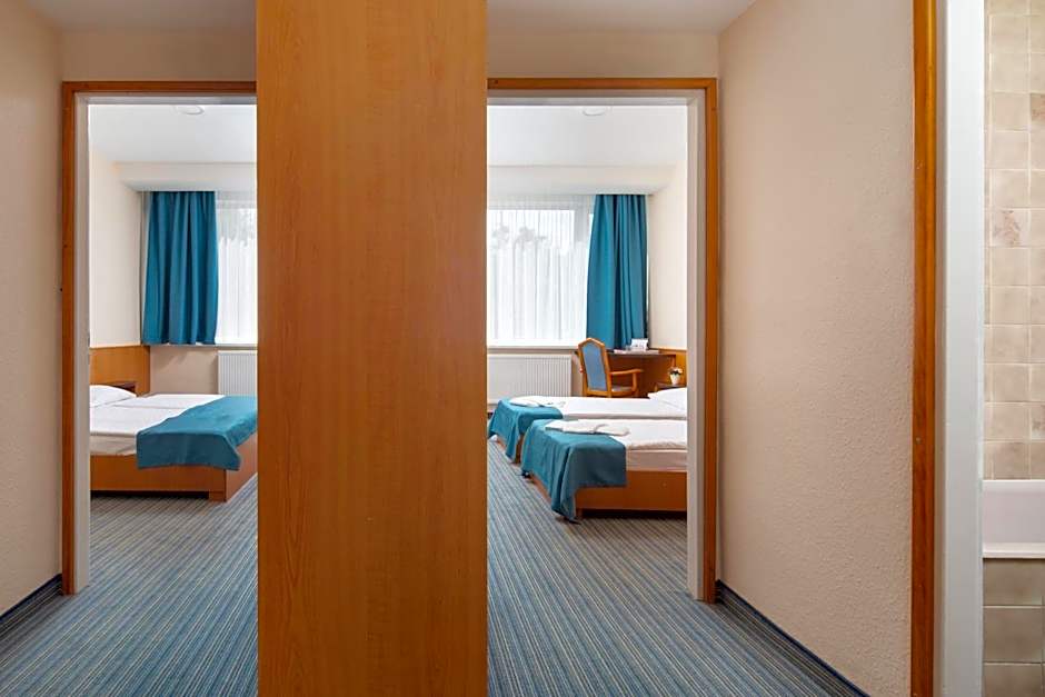 Benczur Hotel