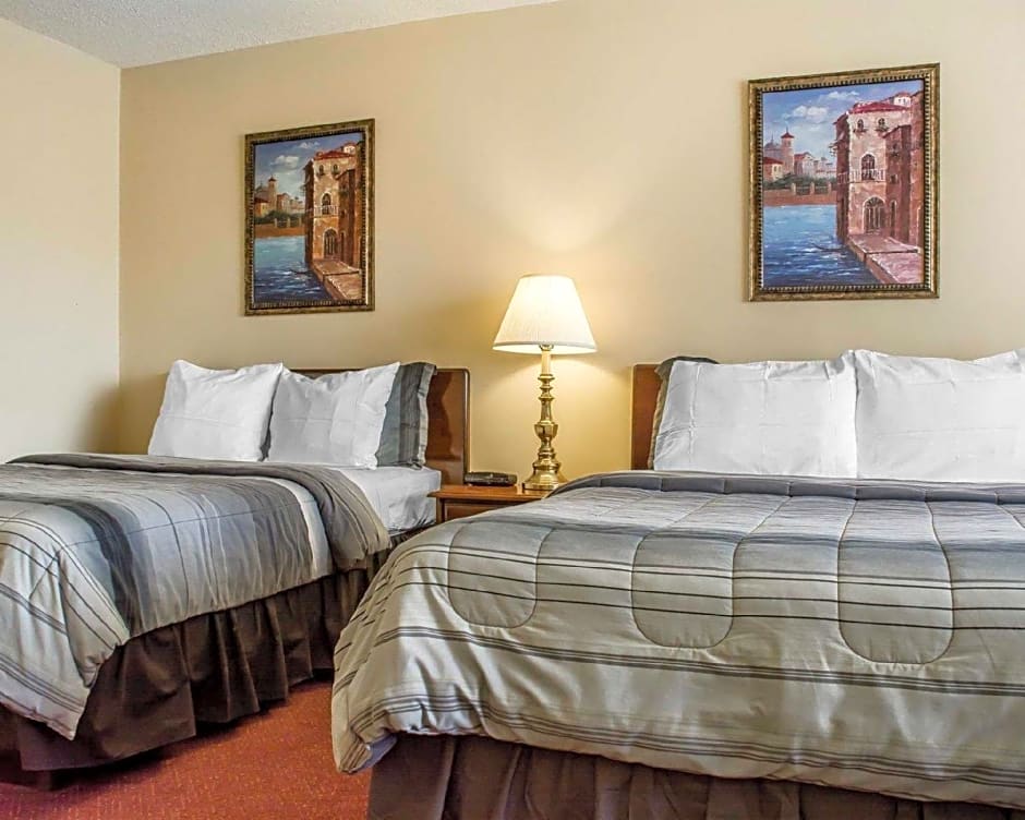 Rodeway Inn Marshall Manor Horseheads