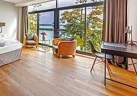 aika seaside living hotel