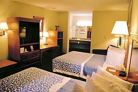 Double Room with Two Double Beds - Non-Smoking