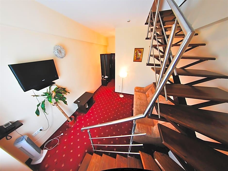 Hotel Magic GT Trivale