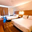 Econo Lodge Airport