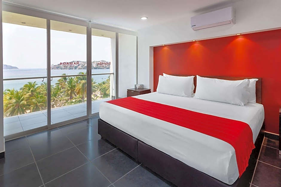 Ramada by Wyndham Acapulco Hotel & Suites