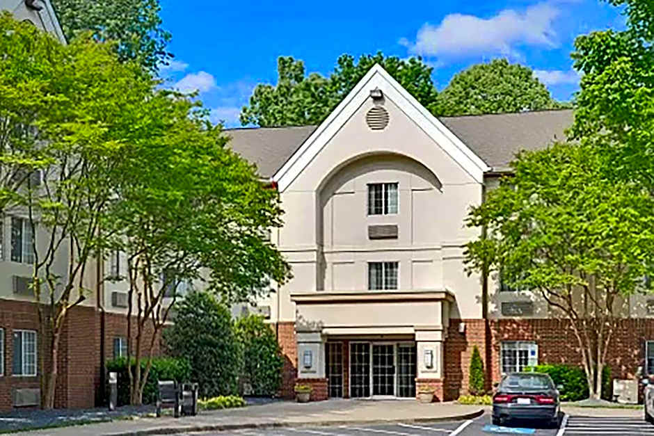MainStay Suites- Kansas City Overland Park