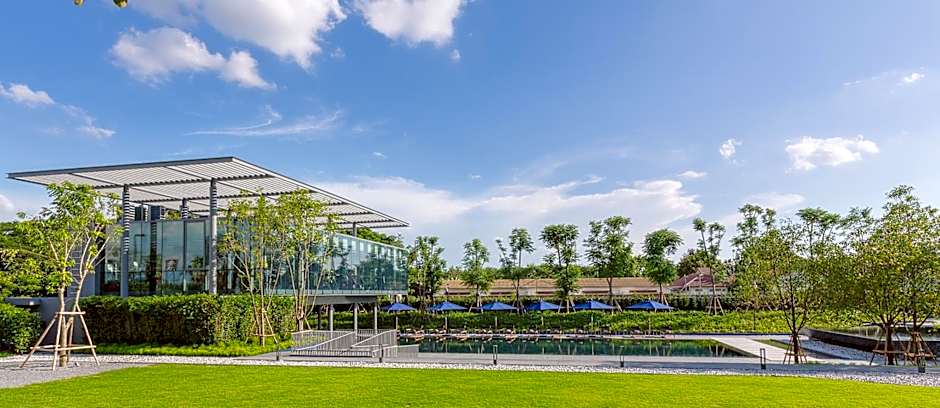 Modena by Fraser Buriram