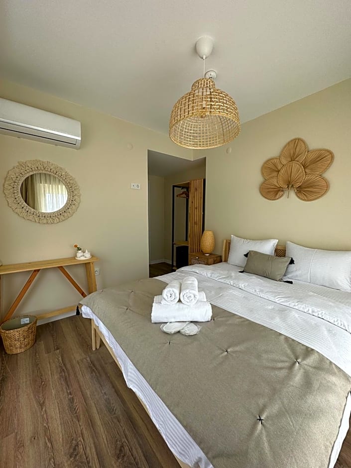 Ella Alaçatı Otel