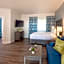 Beachfront Inn