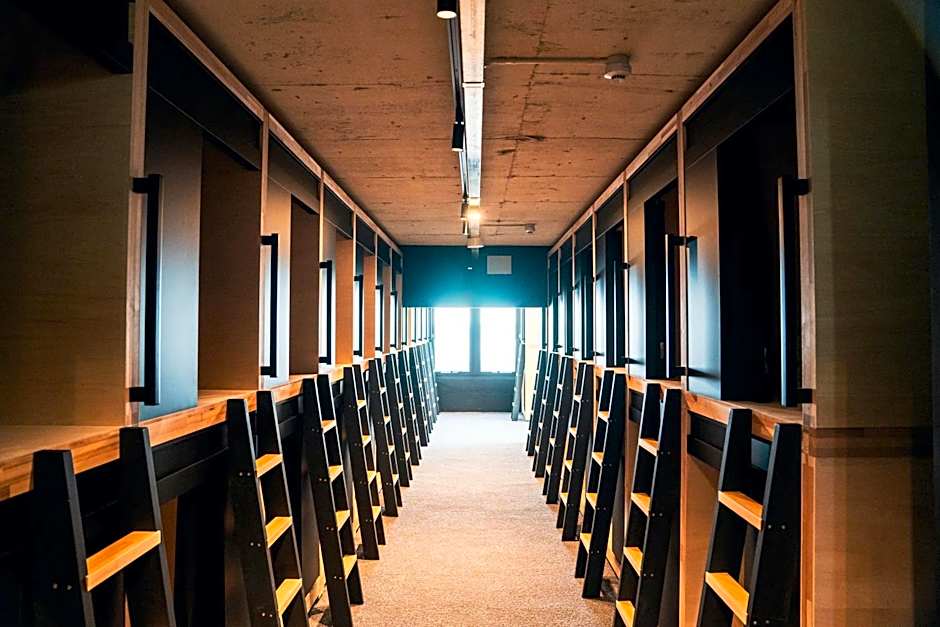 EN PLUS sauna and capsule bed 男性専用