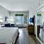 Hampton Inn By Hilton Houston-Pearland