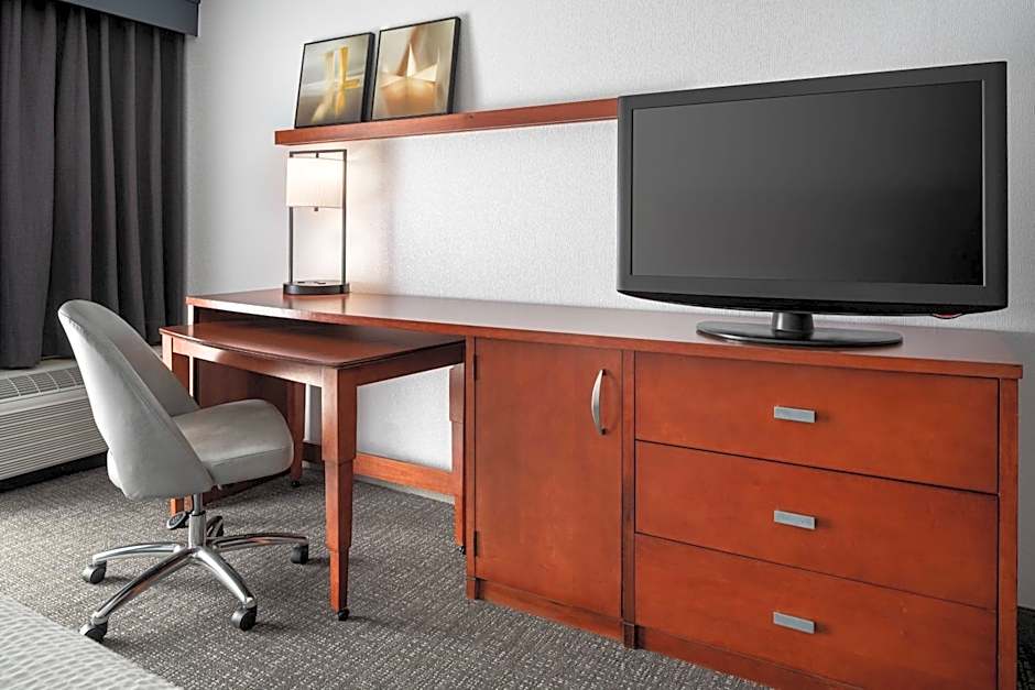 Courtyard by Marriott Pleasanton