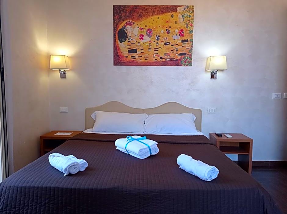 Rome Travellers Hotel