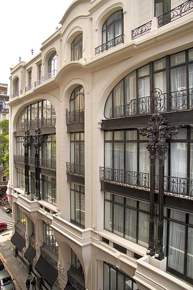 Tango de Mayo Hotel