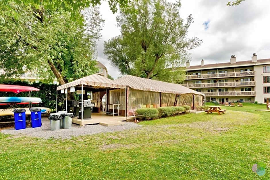 Magog Waterfront Studio 106