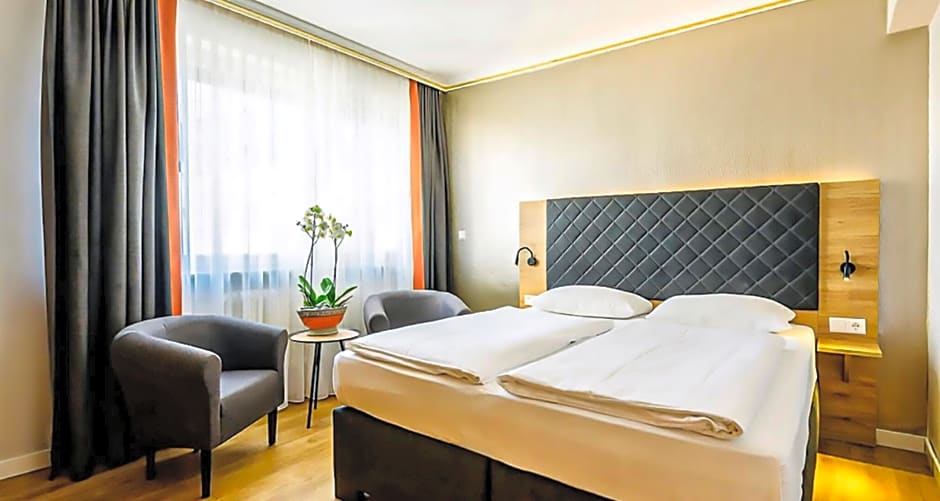 Novum Hotel Rieker Stuttgart Hauptbahnhof   