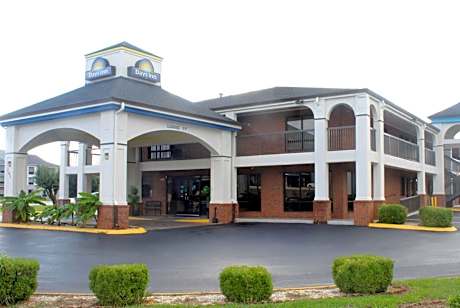 Days Inn by Wyndham Franklin