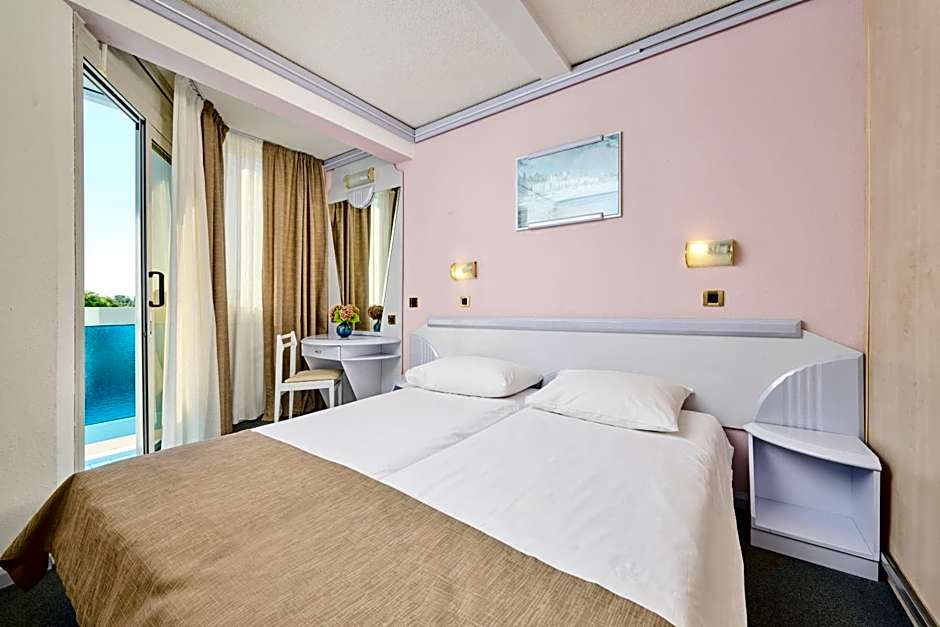 Hotel Plavi Plava Laguna