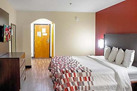 Deluxe Queen Room with Two Queen Beds Smoke-Free