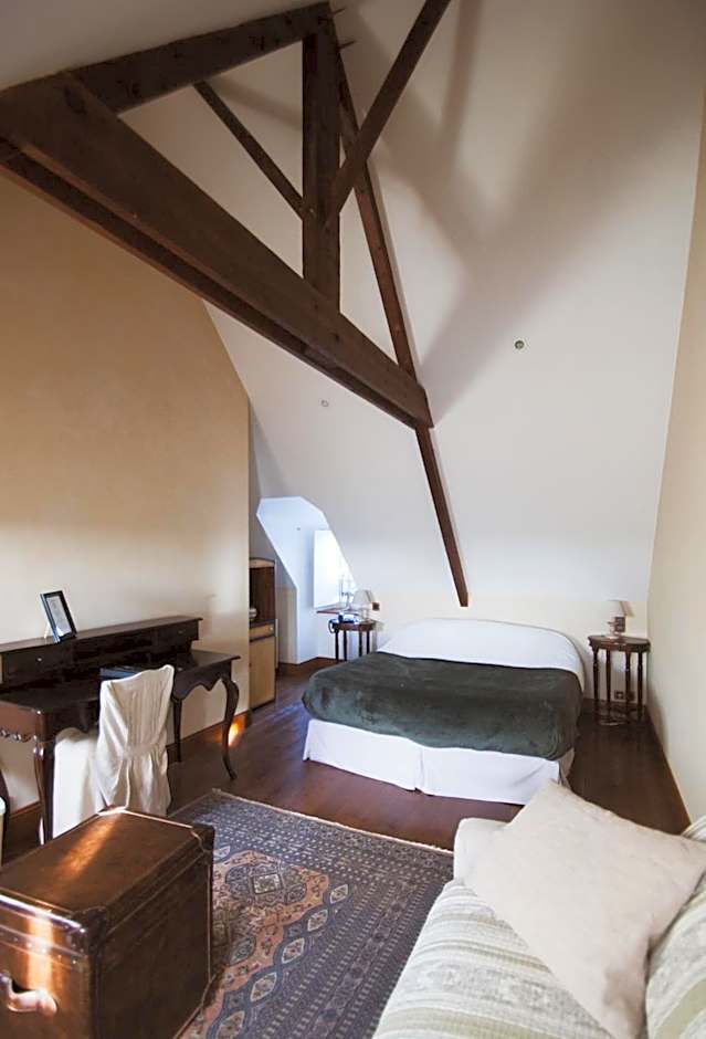 Manoir Des Douets Fleuris