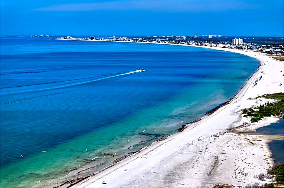 Estero Beach And Tennise Club 1008 B