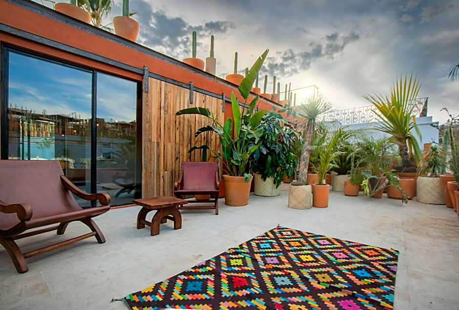 Hotel Los Amantes