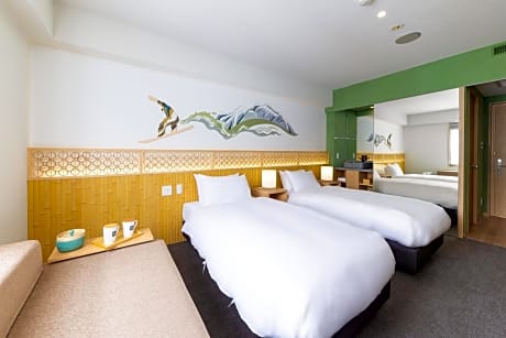 Deluxe Twin Room