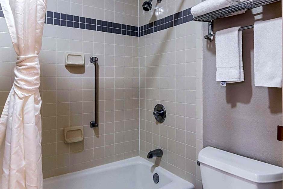 Econo Lodge Gainesville Downtown Area