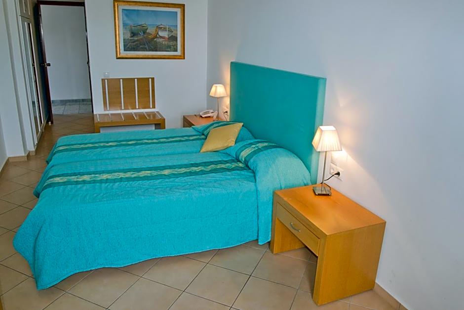 Photo 1 of 3 of Single Room