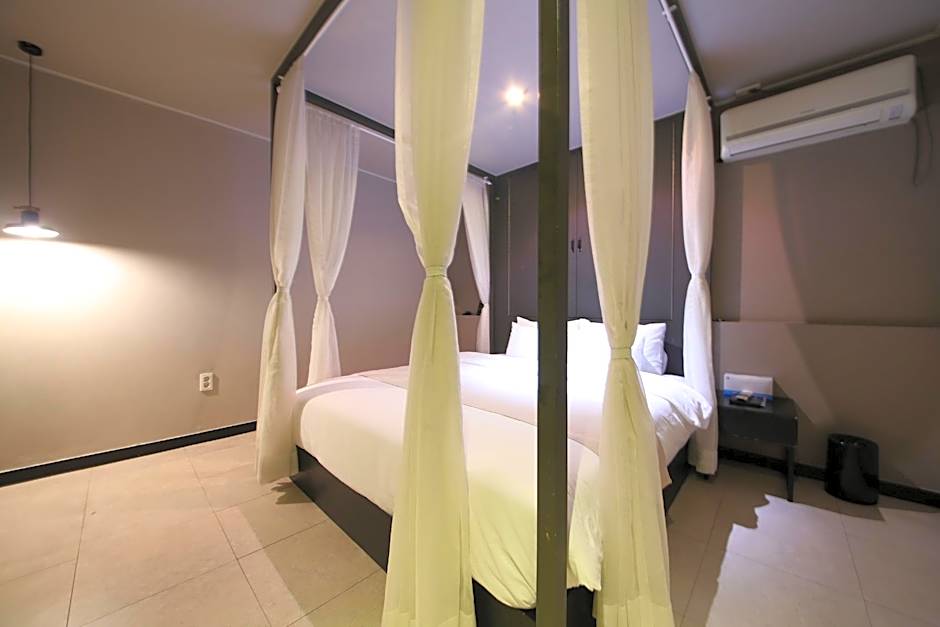 Hi Design Hotel