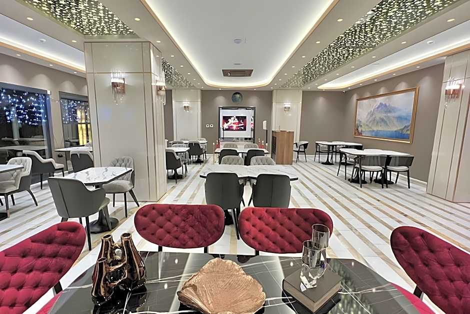 MQ Hotel Suites & SPA