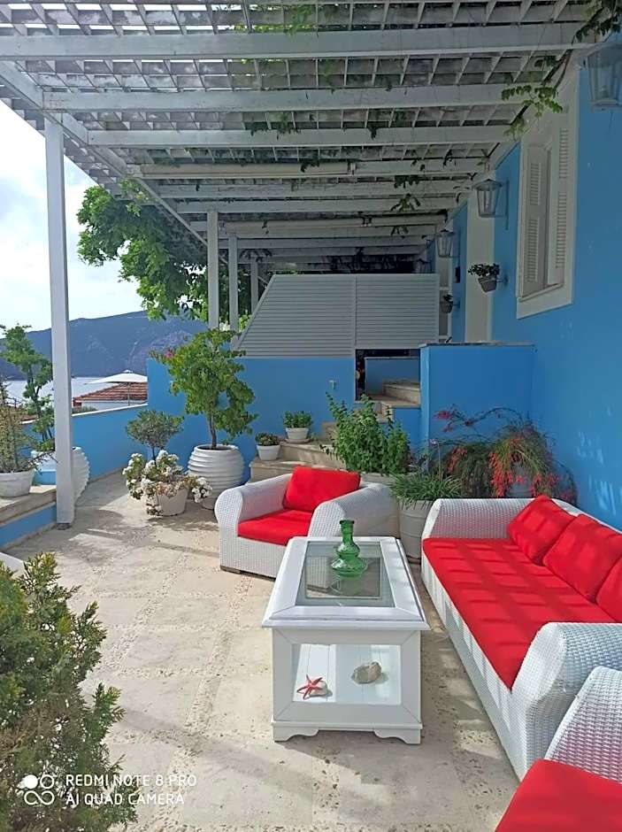 Perantzada Art Hotel