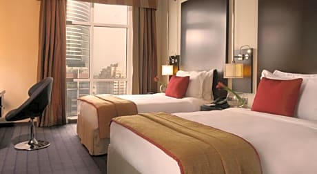 Guest Room with Twin Beds