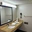 Days Inn & Suites by Wyndham Tuscaloosa - Univ. of Alabama