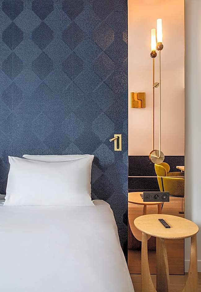 Hôtel Kyriad Prestige Paris Asnieres